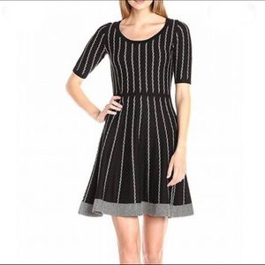 Gabby Skye dress. New. Size M